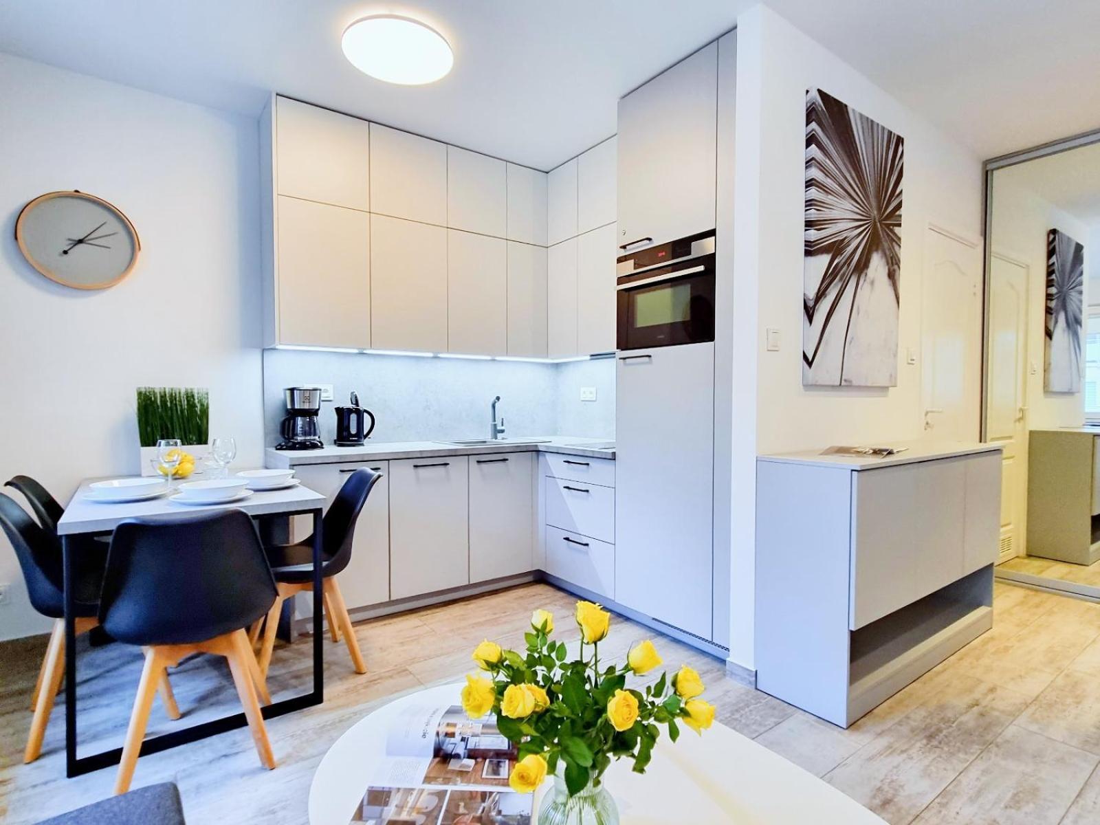 Apartamenty Portowe Westerplatte 19 Kołobrzeg Exterior foto